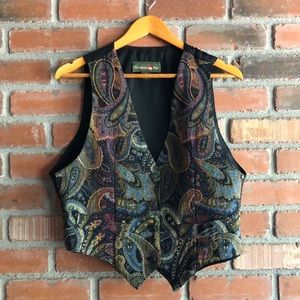 Outback Red Vintage 90’s Vest Paisley Print S